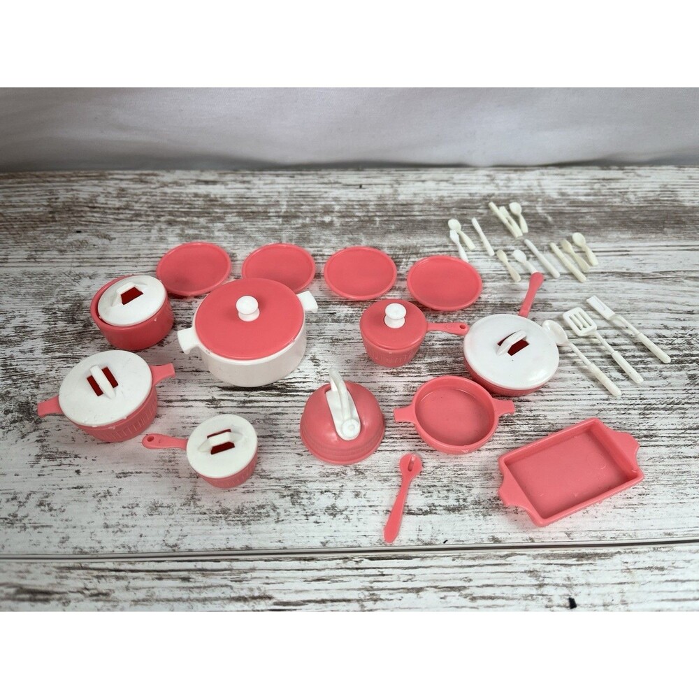 70s 80s Barbie Dream House Kitchen Dishes Pink White Mixed Lot Pans Pans Utensil
